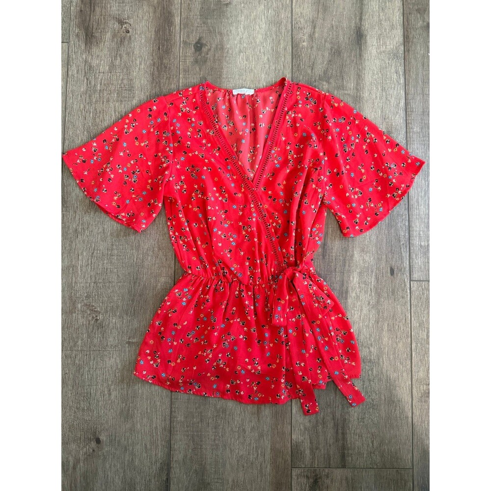 Sienna Sky wrap top red floral XS